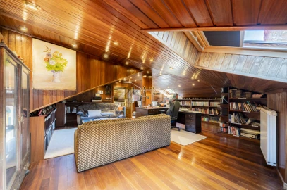 Moradia T5 para Venda em Palmeira de Faro e Curvos