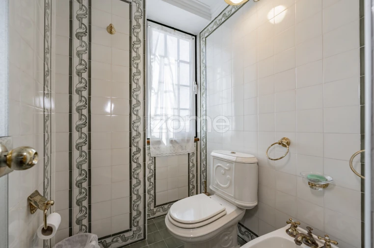 Moradia T5 para Venda em Palmeira de Faro e Curvos Foto 37