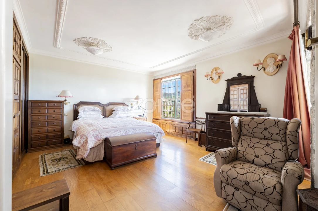 Moradia T5 para Venda em Palmeira de Faro e Curvos Foto 27