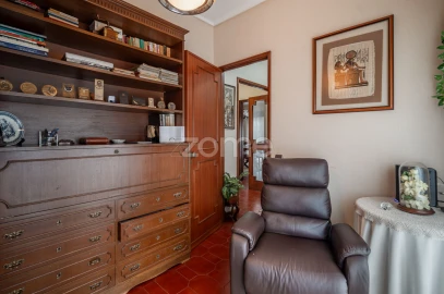 Moradia T4 para Venda em Vila Nova da Telha