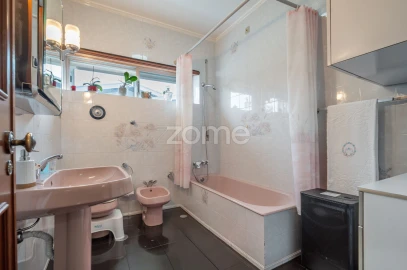 Moradia T4 para Venda em Vila Nova da Telha