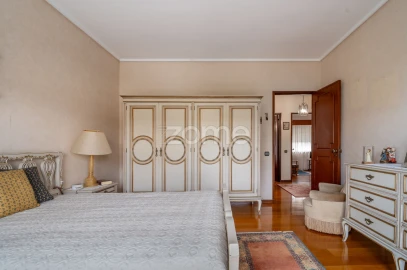 Moradia T4 para Venda em Vila Nova da Telha