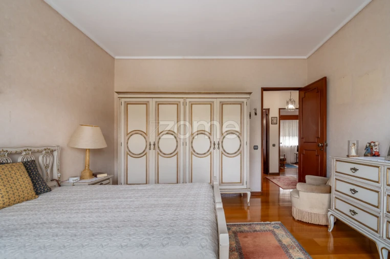 Moradia T4 para Venda em Vila Nova da Telha Foto 30