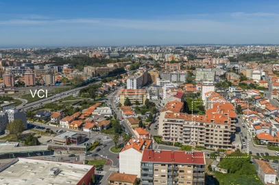 Apartamento T6 para Venda em Santa Marinha e São Pedro da Afurada