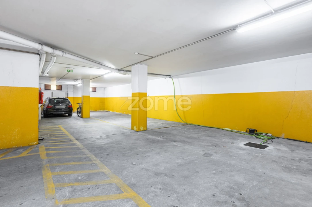 Apartamento T6 para Venda em Santa Marinha e São Pedro da Afurada Foto 33