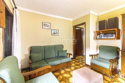 Moradia T3 para Venda em Cerva e Limões