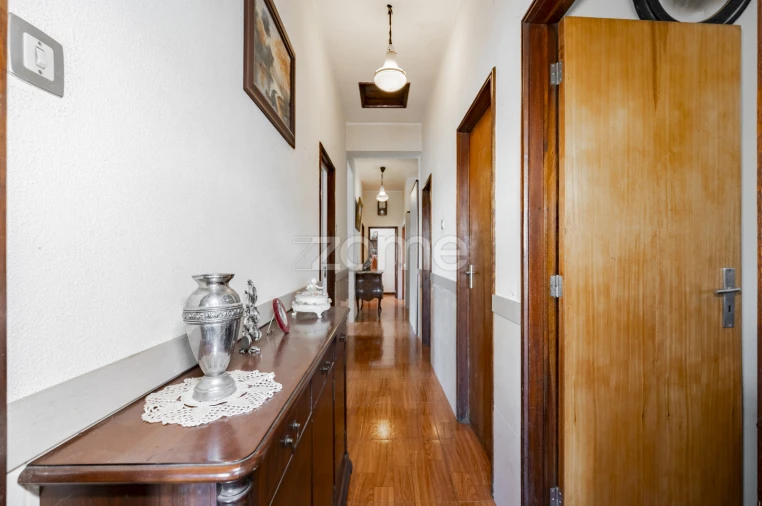 Moradia T4 para Venda em Gondar Foto 13