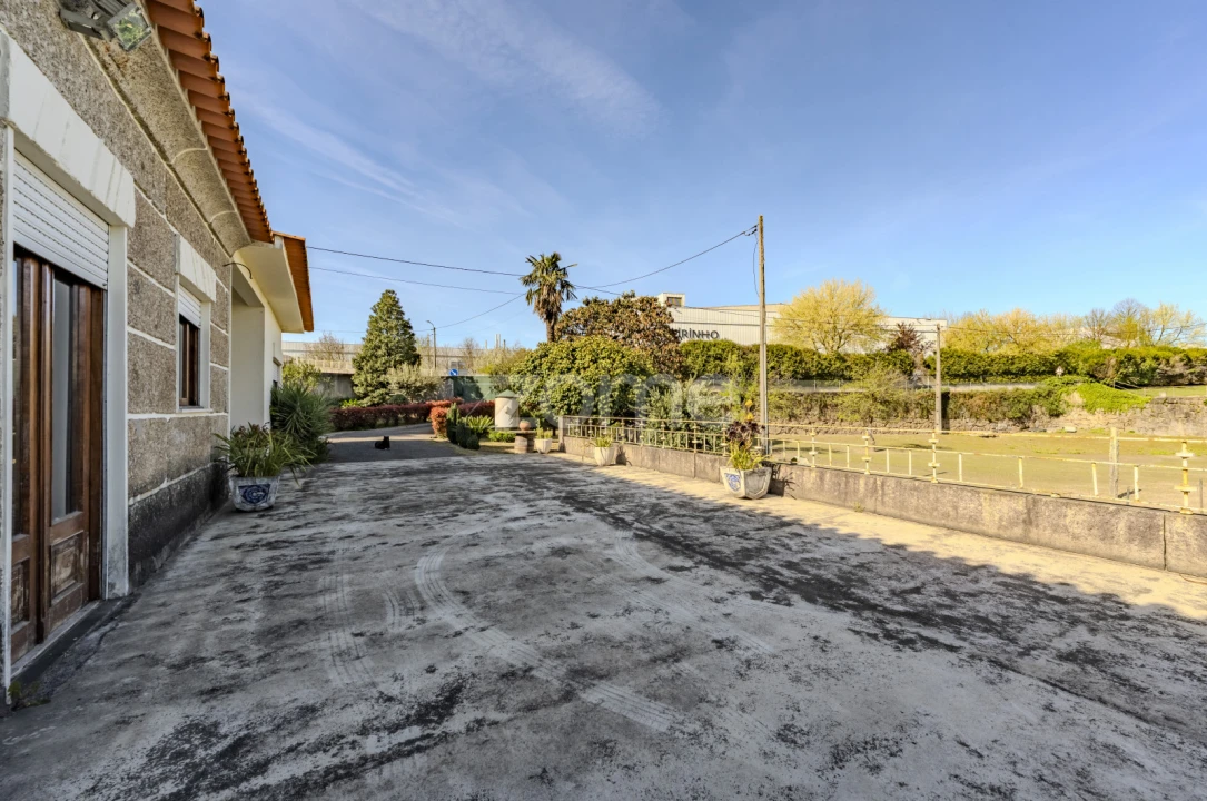 Moradia T4 para Venda em Gondar Foto 25