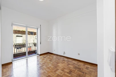 Apartamento T2 para Arrendamento em Braga (Maximinos, Sé e Cividade)