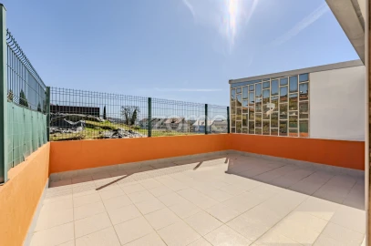 Apartamento T2 para Arrendamento em Braga (Maximinos, Sé e Cividade)