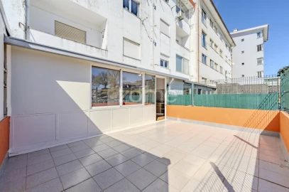Apartamento T2 para Arrendamento em Braga (Maximinos, Sé e Cividade)