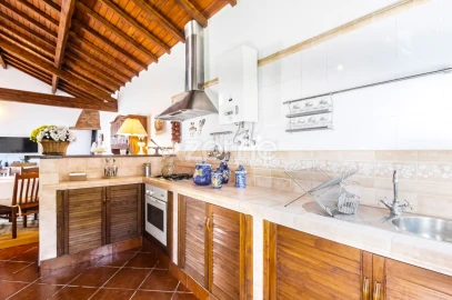 Moradia T4 para Venda em Infesta