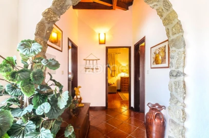 Moradia T4 para Venda em Infesta