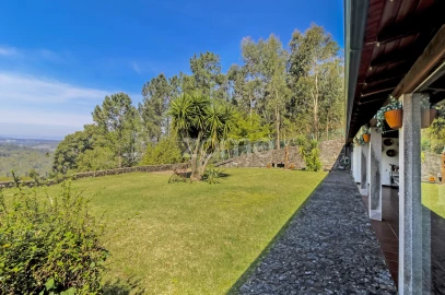 Moradia T4 para Venda em Infesta