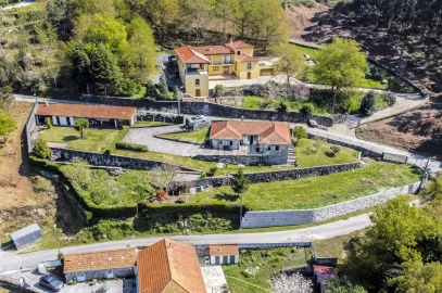 Moradia T4 para Venda em Infesta