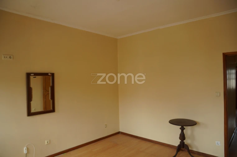 Apartamento T2 para Venda em Rio Tinto Foto 18