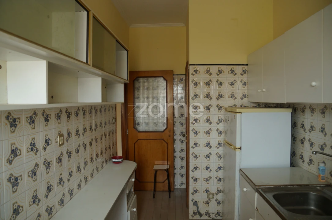 Apartamento T2 para Venda em Rio Tinto Foto 10
