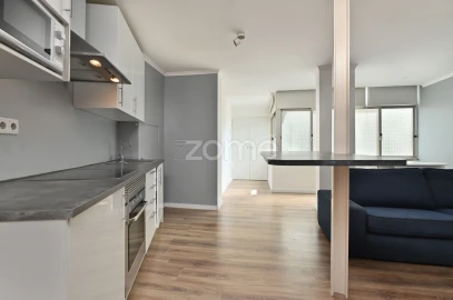 Apartamento T2 para Arrendamento em Cascais e Estoril