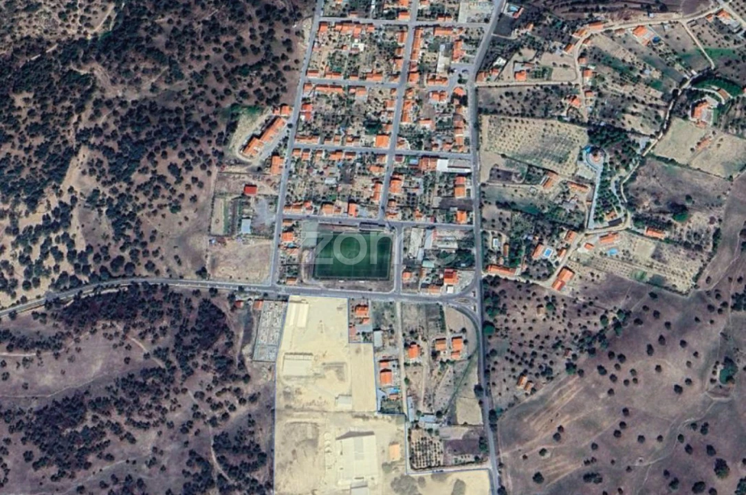 Terreno para Venda em Nossa Senhora da Vila, Nossa Senhora do Bispo e Silveiras Foto 1