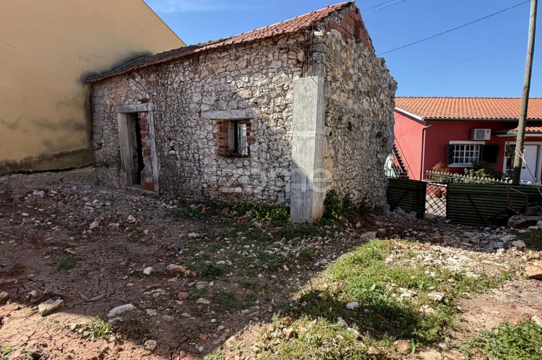 Moradia T1 para Venda em São Martinho de Árvore e Lamarosa Foto 12