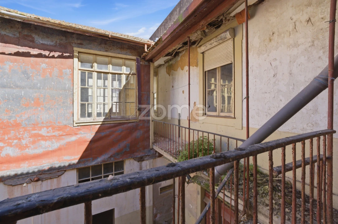 Moradia T5 para Venda em Buarcos Foto 16