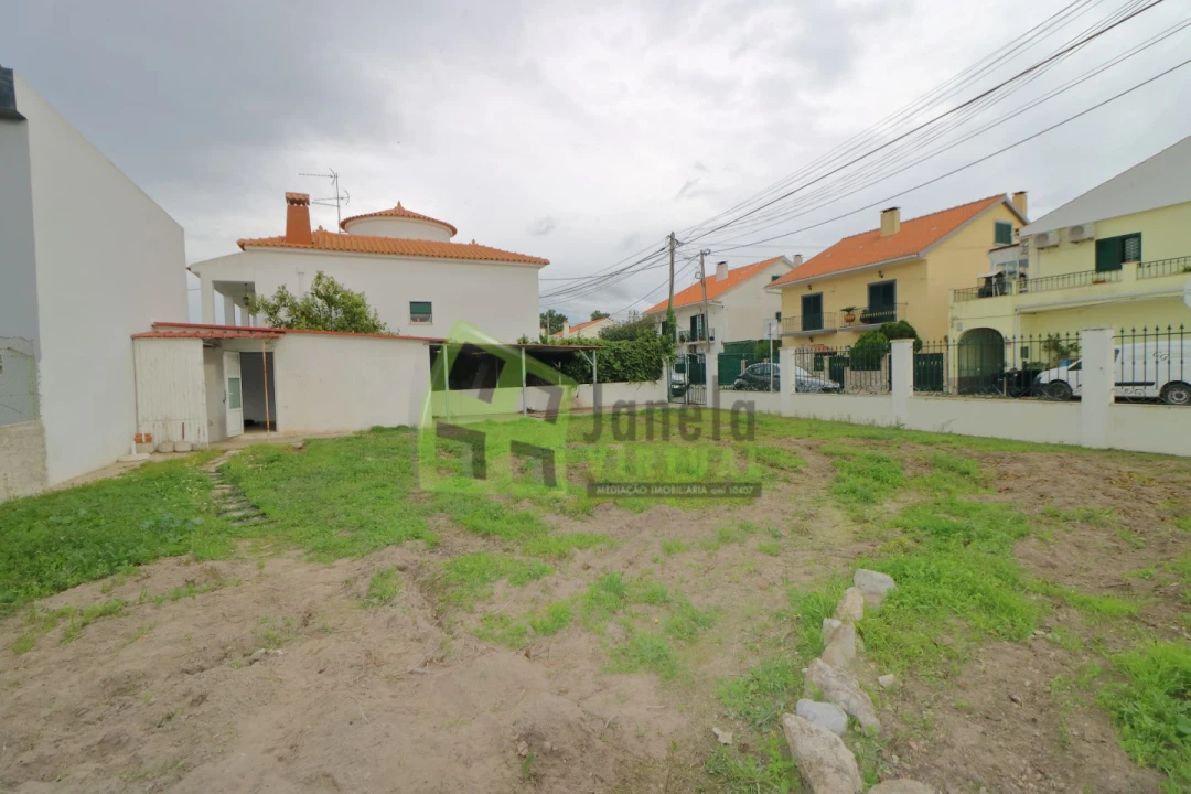 Terreno para Venda em Quinta do Conde Foto 2