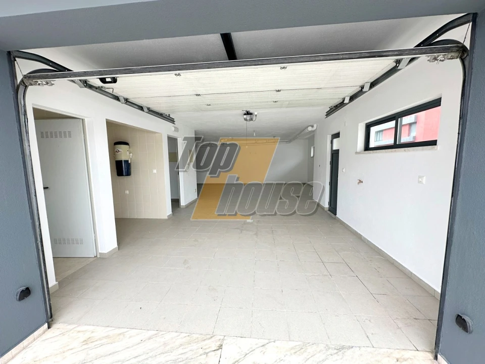 Moradia T5 para Venda em Laranjeiro e Feijó Foto 44