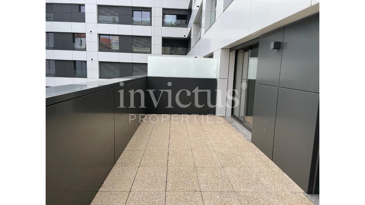 Apartamento T3 para Venda em Cedofeita, Santo Ildefonso, Sé, Miragaia, São Nicolau e Vitória Foto 14