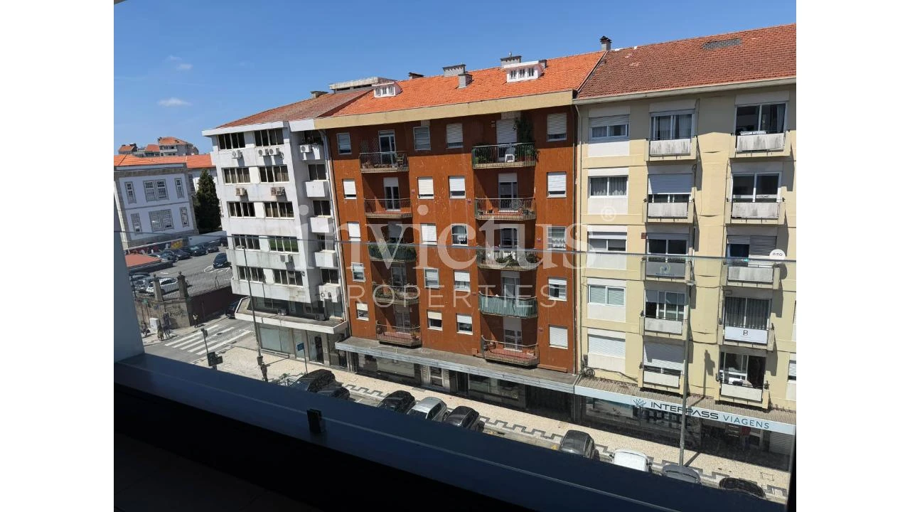 Apartamento T3 para Venda em Cedofeita, Santo Ildefonso, Sé, Miragaia, São Nicolau e Vitória Foto 15
