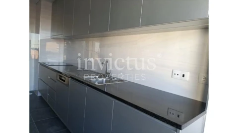 Apartamento T3 para Venda em Cedofeita, Santo Ildefonso, Sé, Miragaia, São Nicolau e Vitória