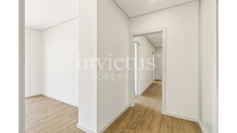 Apartamento T4 para Venda em Cedofeita, Santo Ildefonso, Sé, Miragaia, São Nicolau e Vitória