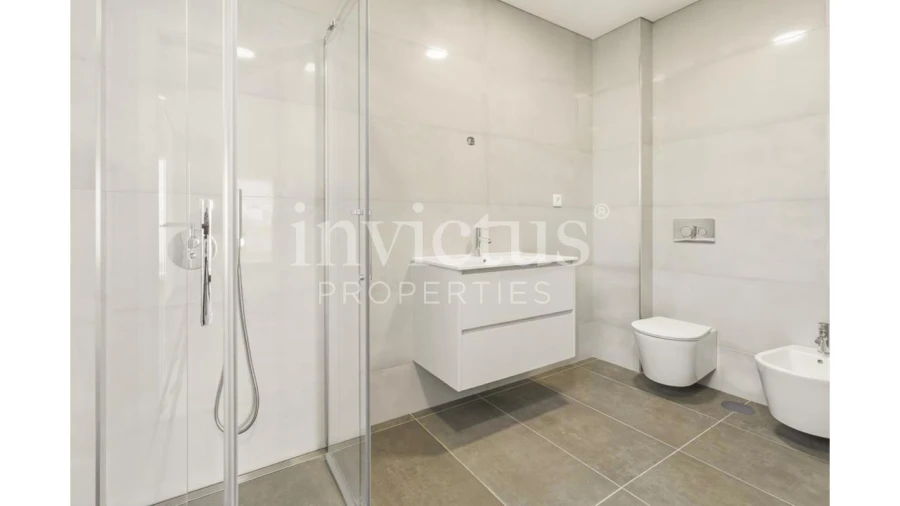 Apartamento T4 para Venda em Cedofeita, Santo Ildefonso, Sé, Miragaia, São Nicolau e Vitória Foto 24