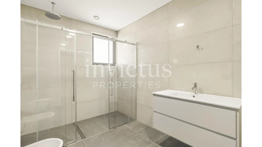 Apartamento T4 para Venda em Cedofeita, Santo Ildefonso, Sé, Miragaia, São Nicolau e Vitória Foto 22