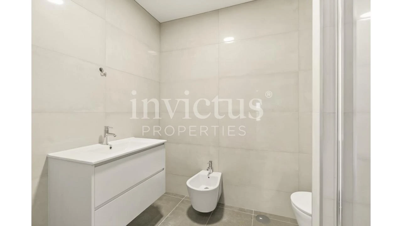 Apartamento T4 para Venda em Cedofeita, Santo Ildefonso, Sé, Miragaia, São Nicolau e Vitória Foto 25