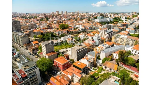 Apartamento T2 para Venda em Cedofeita, Santo Ildefonso, Sé, Miragaia, São Nicolau e Vitória
