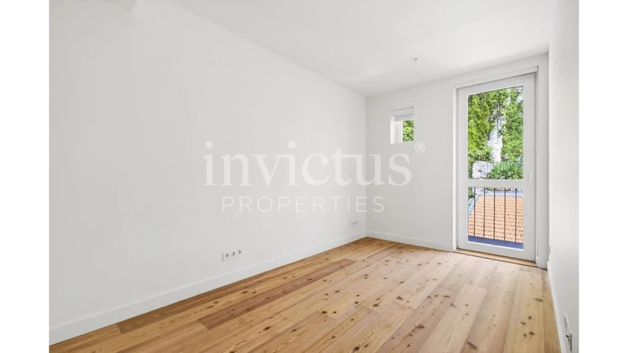 Apartamento T2 para Venda em Cedofeita, Santo Ildefonso, Sé, Miragaia, São Nicolau e Vitória Foto 24