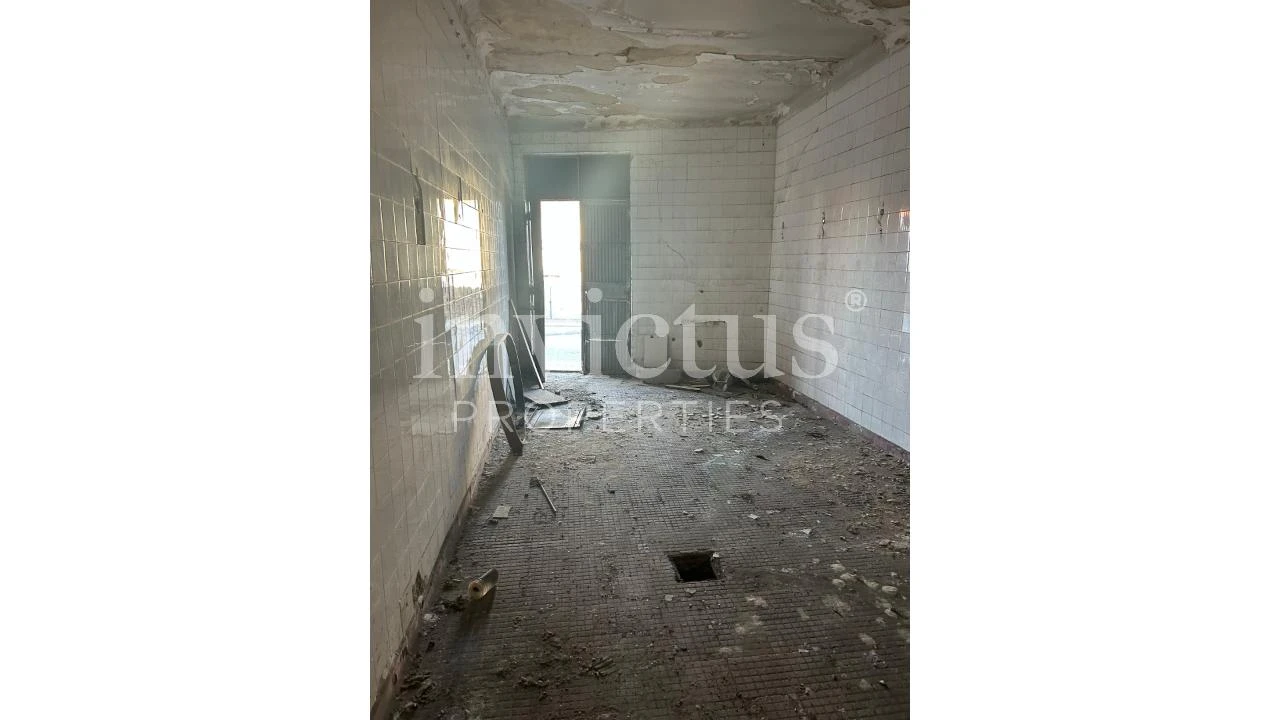 Prédio para Venda em Milheiros Foto 6