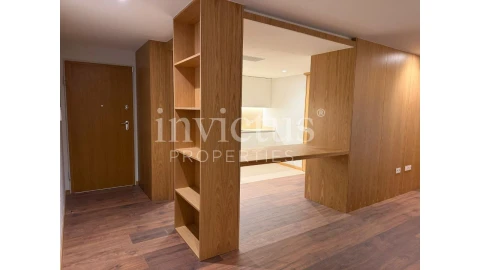 Apartamento T2 para Arrendamento em Cedofeita, Santo Ildefonso, Sé, Miragaia, São Nicolau e Vitória