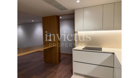 Apartamento T2 para Arrendamento em Cedofeita, Santo Ildefonso, Sé, Miragaia, São Nicolau e Vitória