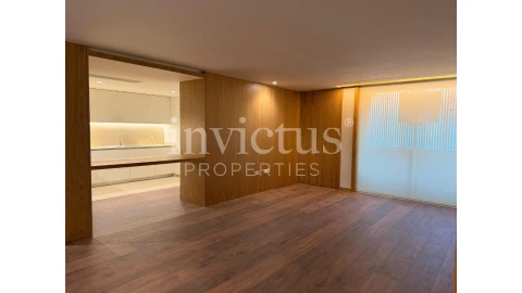 Apartamento T2 para Arrendamento em Cedofeita, Santo Ildefonso, Sé, Miragaia, São Nicolau e Vitória