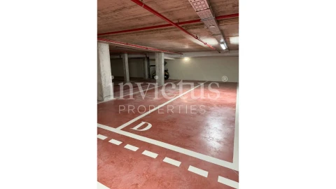 Apartamento T2 para Arrendamento em Cedofeita, Santo Ildefonso, Sé, Miragaia, São Nicolau e Vitória