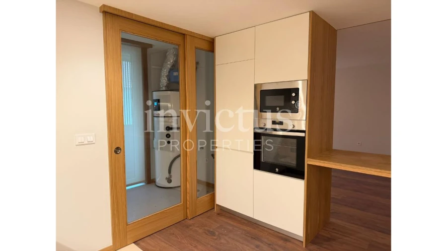 Apartamento T2 para Arrendamento em Cedofeita, Santo Ildefonso, Sé, Miragaia, São Nicolau e Vitória Foto 6