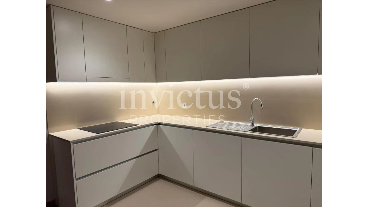 Apartamento T2 para Arrendamento em Cedofeita, Santo Ildefonso, Sé, Miragaia, São Nicolau e Vitória Foto 9