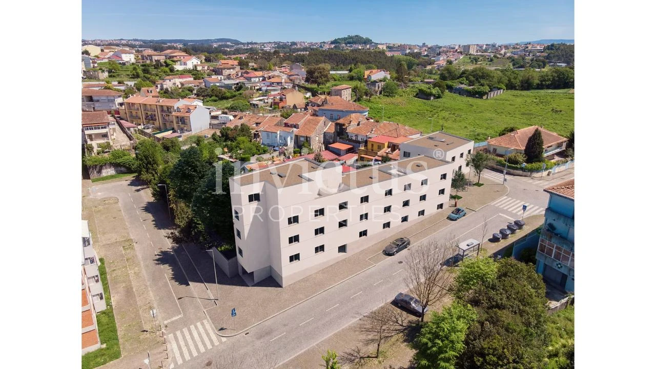 Apartamento T2 para Venda em Campanhã Foto 2