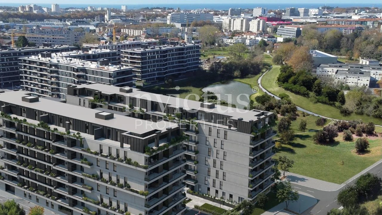 Apartamento T3 para Venda em Ramalde Foto 3