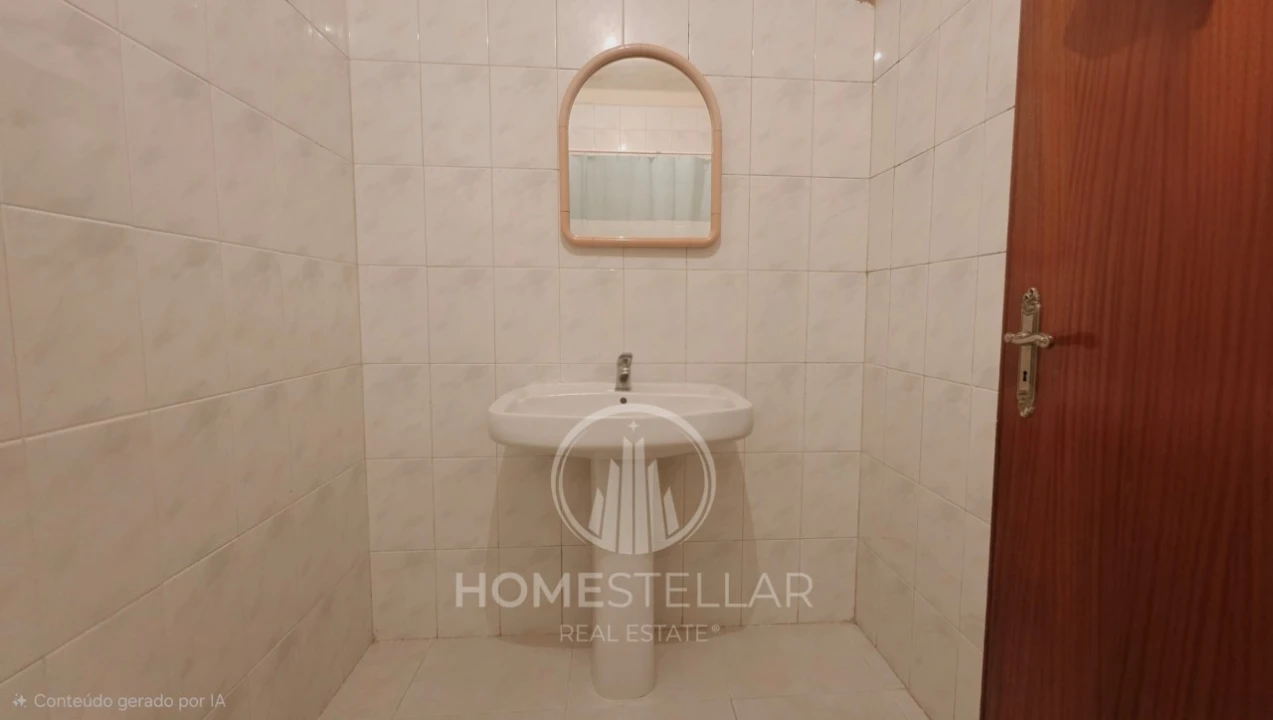 Apartamento T2 para Venda em Pinhal Novo Foto 19