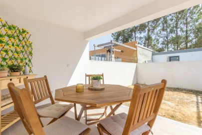 Moradia T3 para Venda em Fernao Ferro