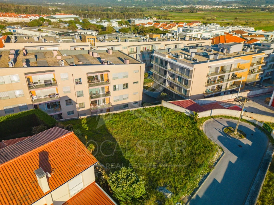 Terreno para Venda em São Martinho do Porto Foto 27
