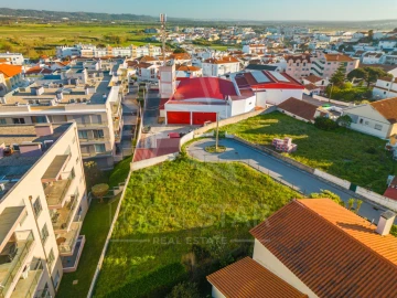 Terreno para Venda em São Martinho do Porto