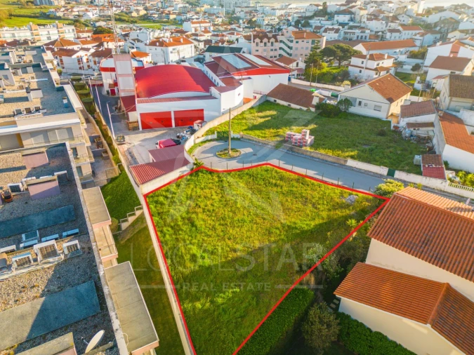 Terreno para Venda em São Martinho do Porto Foto 23